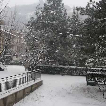 La Veranda Panzió Acri
