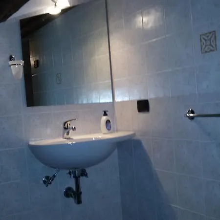 La Veranda לינה וארוחת בוקר *